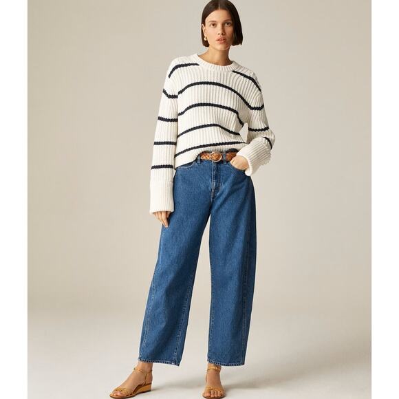 J.Crew Heritage Chunky Cotton Fisherman Crewneck Sweater SZ M Ivory Navy Striped - Picture 1 of 7